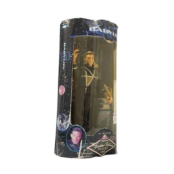 BABYLON 5 John Sheridan & Londo Action Figures W/ Season 1 DVD Box Set VTG 1997 - Picture 15 of 16